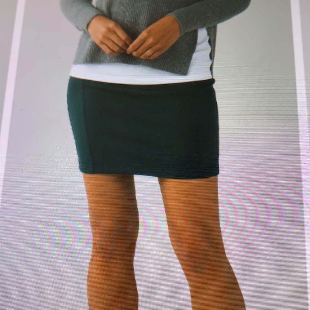 lululemon athletica dark green athletic mini skirt